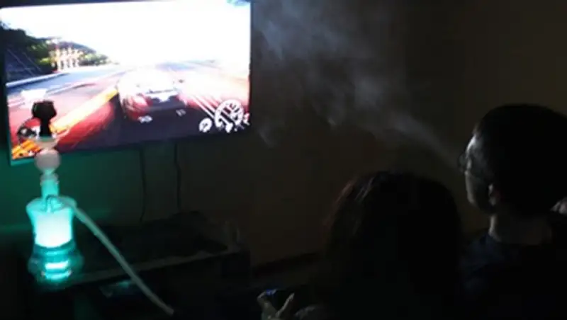 Некоторые компьютерные клубы Астаны предлагают своим несовершеннолетним посетителям кальян