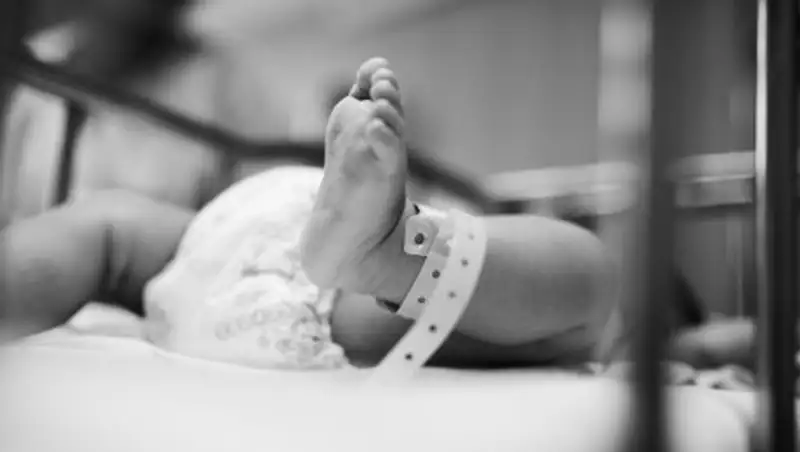 "Целительница с божественным даром" убила младенца во время массажа