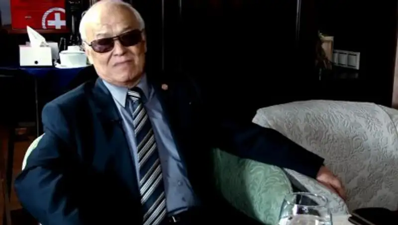 Скончался казахстанский диктор Тыныс Утебаев