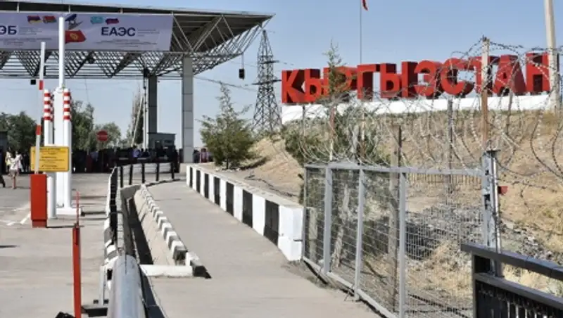 Срок пребывания казахстанцев в КР хотят сократить до пяти дней