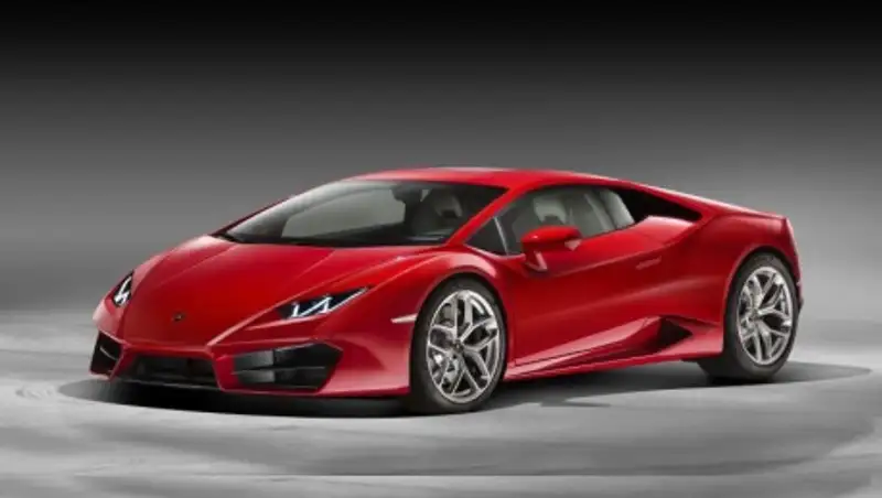 Lamborghini Huracan LP580-2 – задний привод, меньше цена 