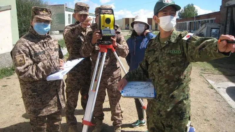 Баллистическая ракета КНДР пролетела над территорией Японии
