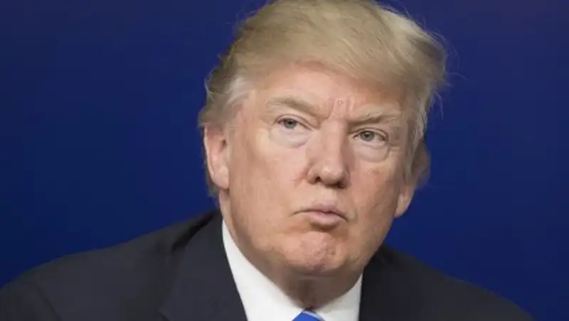 Трамп заявил, что не говорил членам Конгресса о возможных военных мерах против Сирии