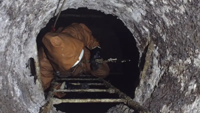 Работник водоканала умер от отравления сероводородом близ Кокшетау