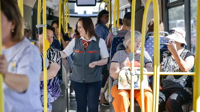 Несколько автобусных маршрутов в Астане изменили схему движения