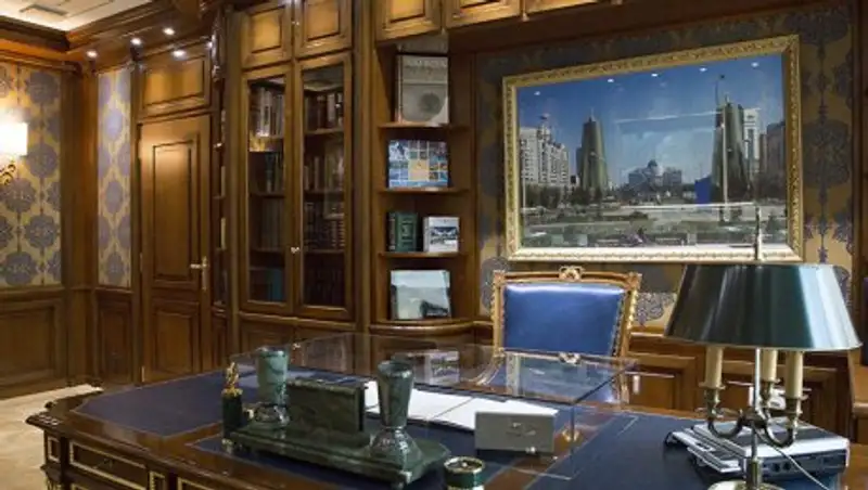 Рабочий кабинет Назарбаева появился в центре Москвы