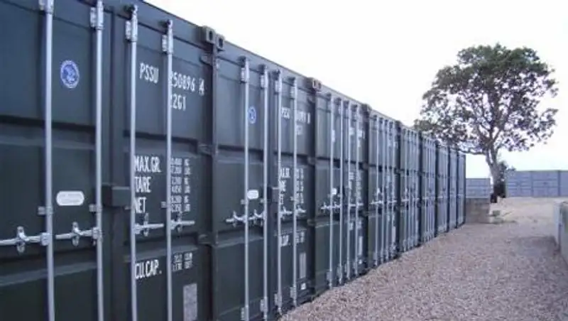 В камере хранения в Канаде нашли останки младенцев