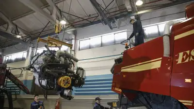 АО "АгромашХолдинг KZ", фото - Новости Zakon.kz от 17.07.2019 11:55