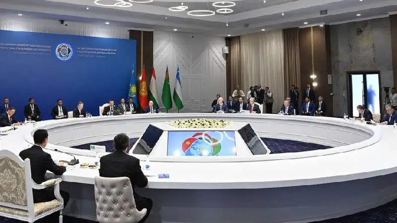 Токаев главам стран ЦА: Нужно вместе противостоять попыткам размежевать народы