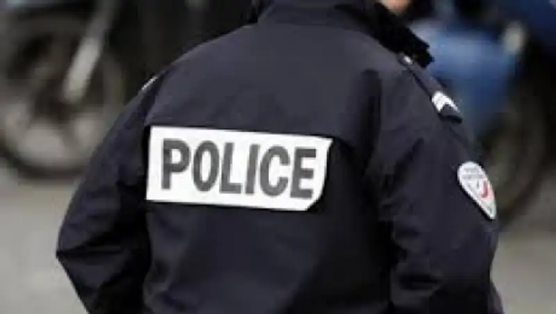 В США экс-полицейскому предъявлены обвинения в убийстве афроамериканца