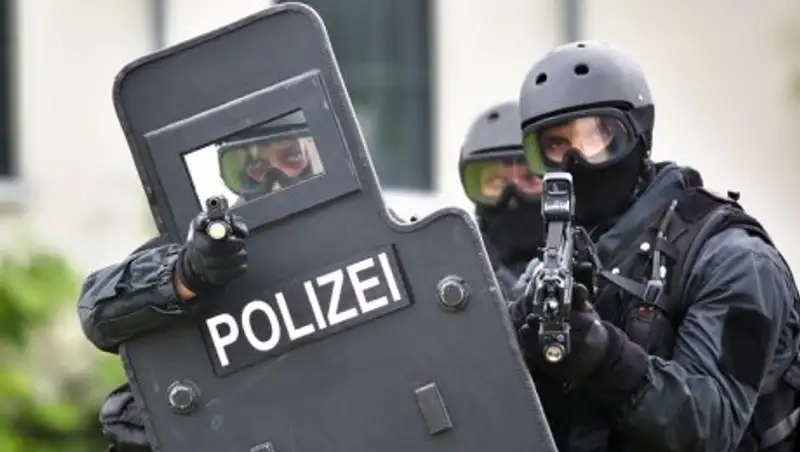 В Германии расстреляли прохожих у дверей пекарни