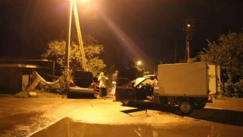 Предположительно пьяный водитель ВАЗа дважды попал в ДТП