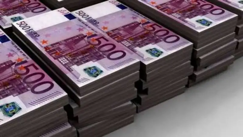 Ратифицировано соглашение о займе у двух банков более 1,5 млрд евро на борьбу с СOVID-19