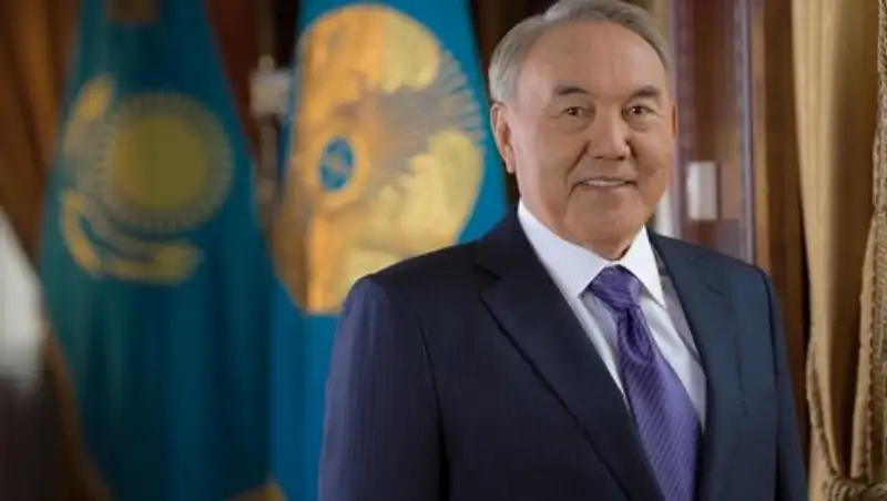 Назарбаев поздравил казахстанцев с праздником Ораза айт