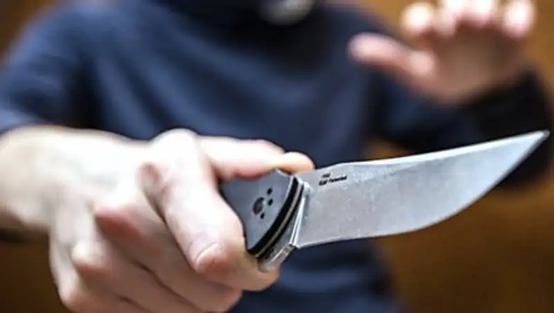 В Актобе школьник вонзил нож в друга