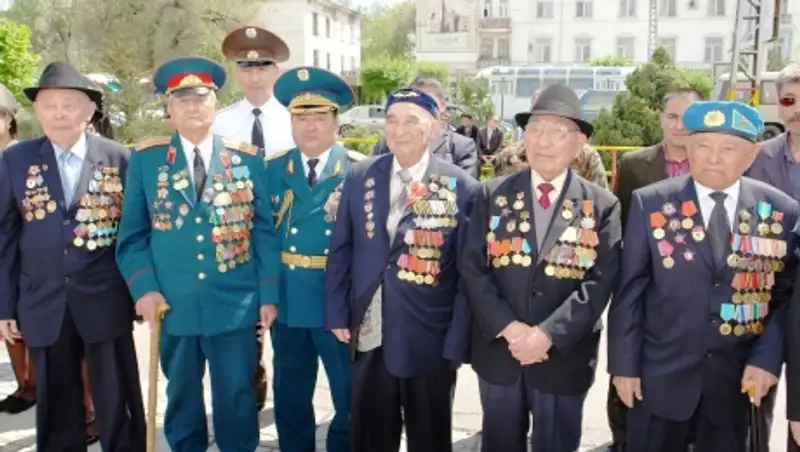 Военнослужащие Казахстана формируют летопись о дедах-фронтовиках 