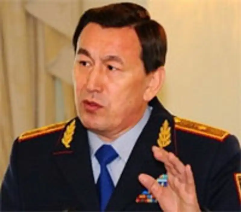 министр внутренних дел РК К.Касымов, фото - Новости Zakon.kz от 28.05.2012 16:05