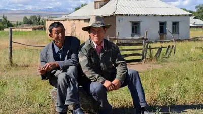 Кыргызские крестьяне, фото - Новости Zakon.kz от 16.08.2023 16:33