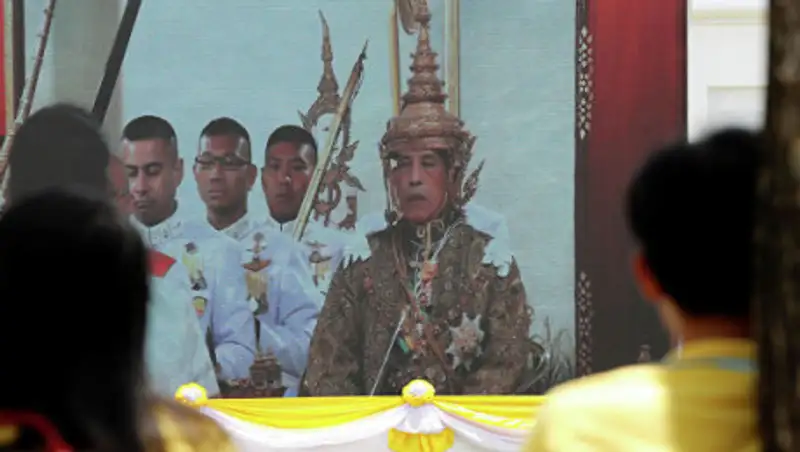 Короля Таиланда Раму Х официально короновали