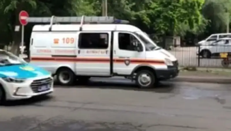 Межрайонный экономический суд Алматы временно эвакуирован