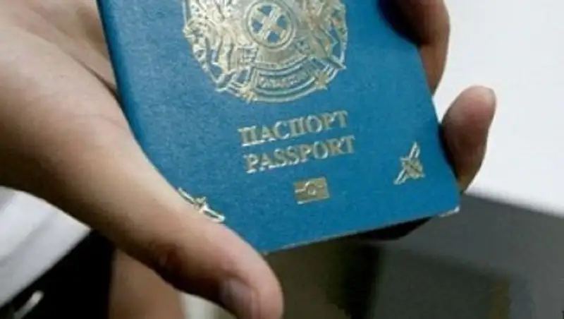 В Атырауской области 6 763 жителям временно запрещён выезд за пределы страны