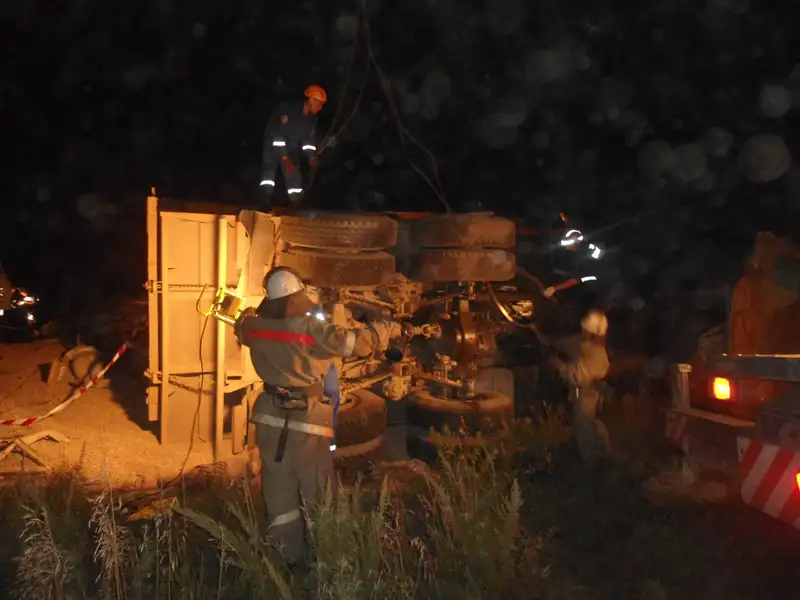 Стали известны подробности крупного ДТП в Акмолинской области (фото) Стали известны подробности крупного ДТП в Акмолинской области (фото), фото - Новости Zakon.kz от 20.08.2012 18:11