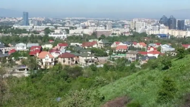 Алматинские полицейские провели отработку по дачным массивам города