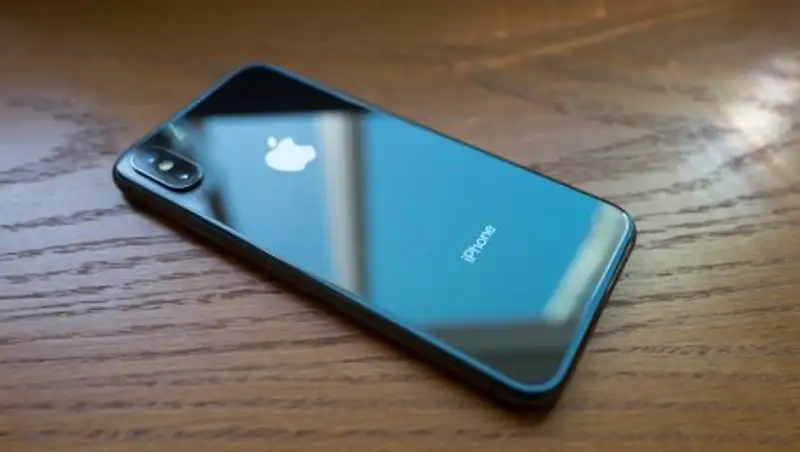 Китаянка планировала выкупить своих соотечественников у ФСБ за два iPhone X