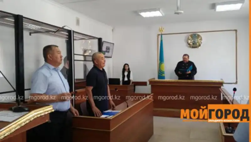 В Актобе начался суд над школьником, который зарезал сверстника