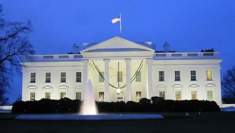 США намерены ужесточить условия выдачи грин-карт и виз мигрантам