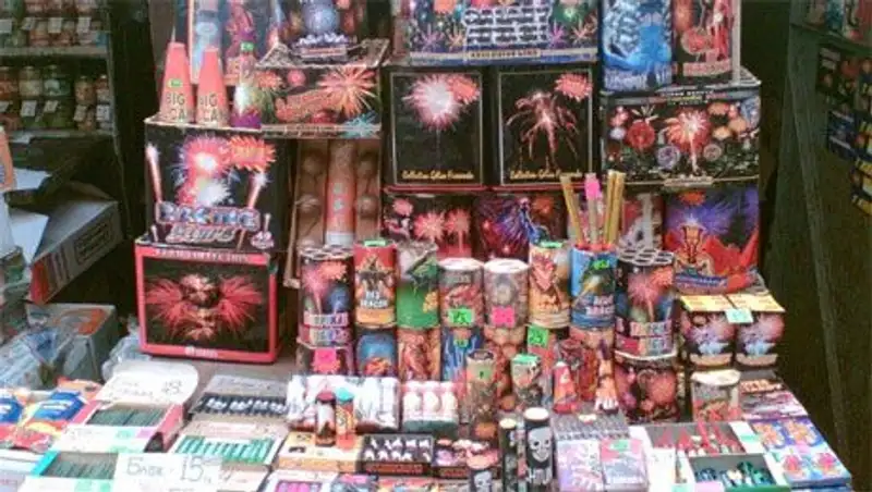 В ЮКО 11 человек пострадали от петард в новогодние дни