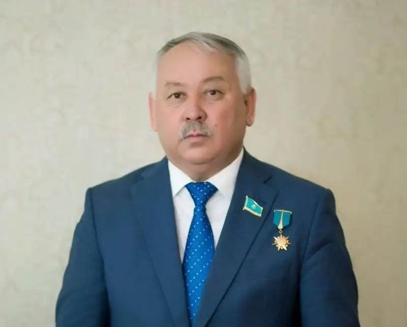 Герой Труда Казахстана Абзал Ералиев , фото - Новости Zakon.kz от 20.10.2023 12:33