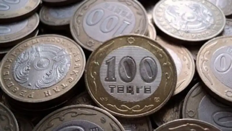 В СКО самую высокую зарплату получают работники связи и информации