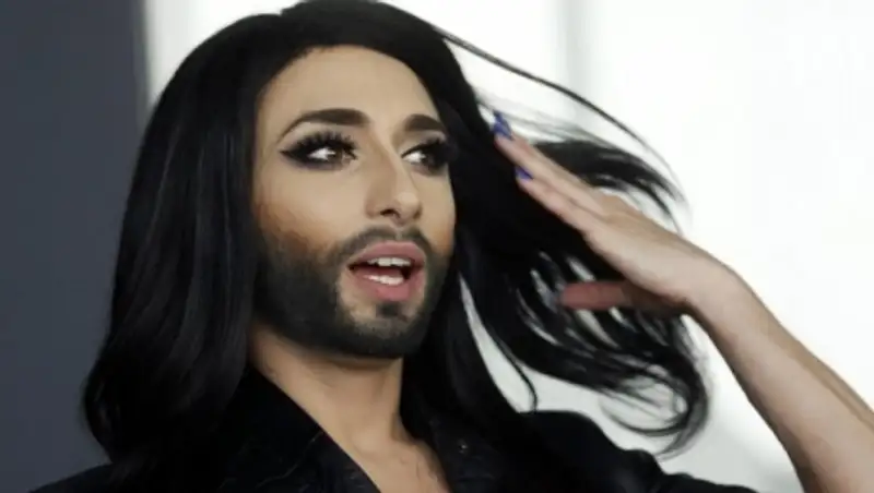 С Кончитой по жизни - что думают австрийцы о символе "Евровидения"- спецрепортаж Zakon.kz