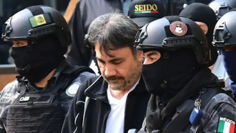 В США начался суд над лидером мексиканского наркокартеля "Синалоа" и его сыном