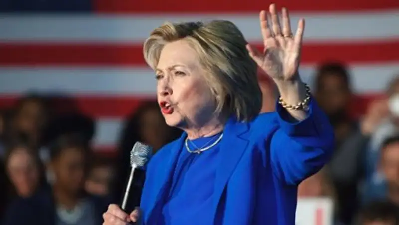 Клинтон не отказывается от дебатов, несмотря на возражения Трампа