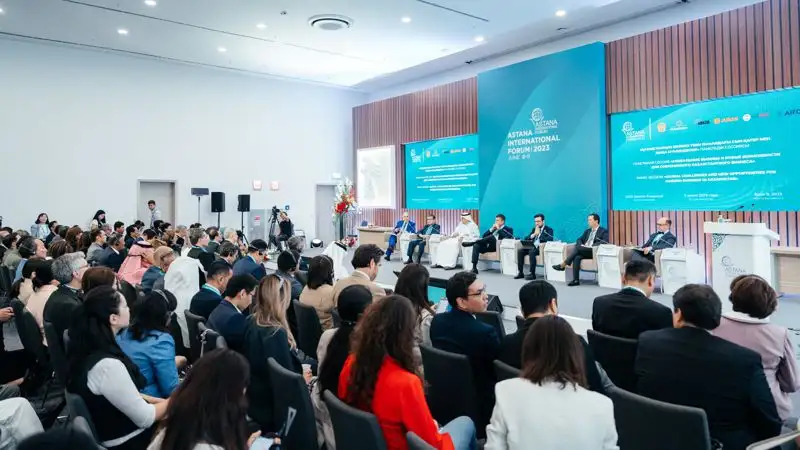 Как финансовые институты могут помочь экономике через поддержку бизнеса