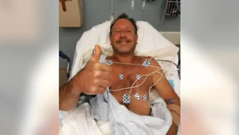 Рыбак в США выжил после того, как его проглотил кит