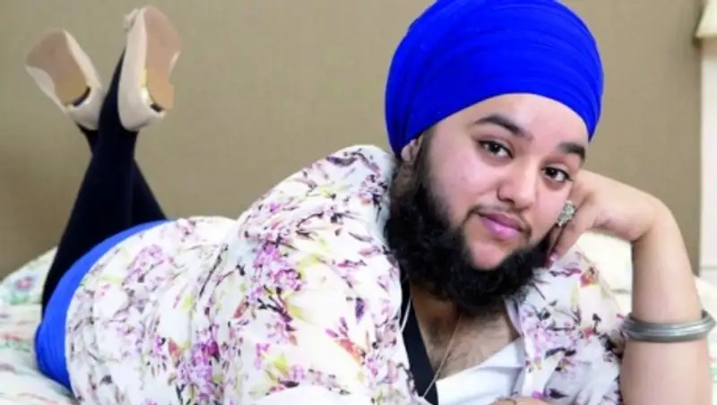 Бородатая девушка Харнаам Каур