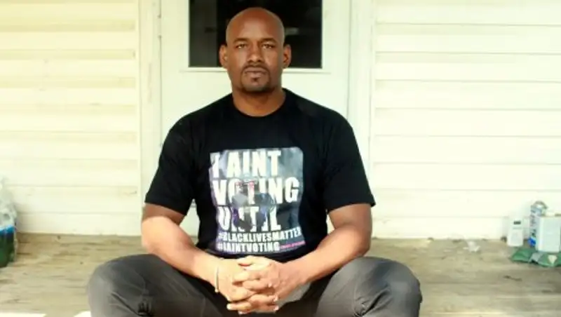 Лидер Black Lives Matter заявил, что сожжет Америку