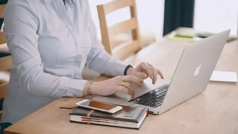 В Минтруда опровергли информацию о проведении опросов за вознаграждение