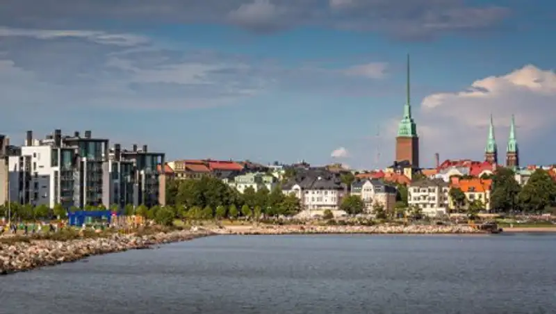 Финляндия не планирует вступать в НАТО, сообщил посол