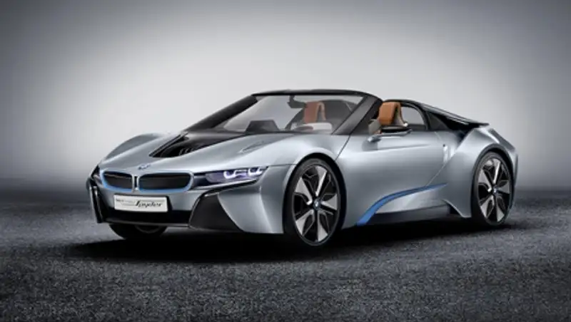 Гибрид BMW i8 лишится крыши в ближайшее время
