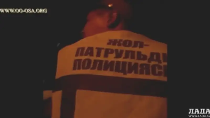 В Мангистауском ДВД пообещали прокомментировать видео конфликта полицейских и пешехода