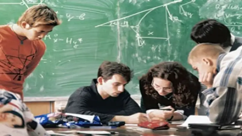 Ученые выяснили, что получение высшего образования продлевает жизнь