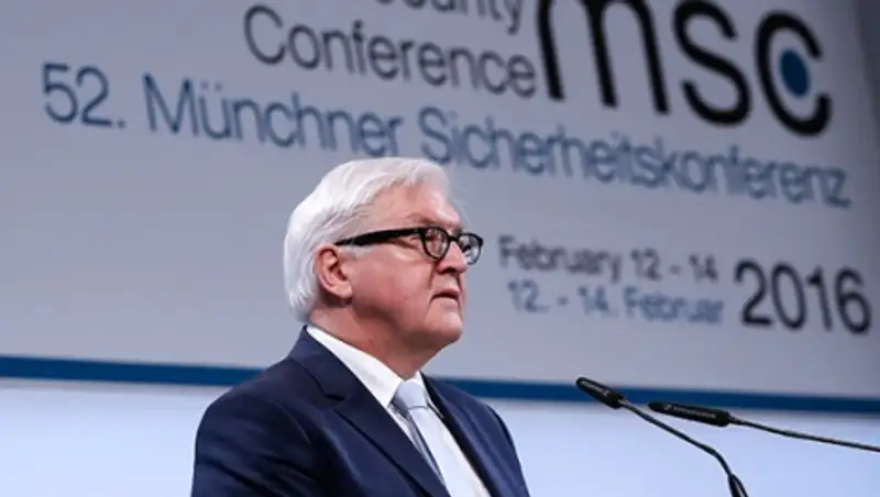 Глава МИД ФРГ ответил на слова Медведева о возвращении к холодной войне