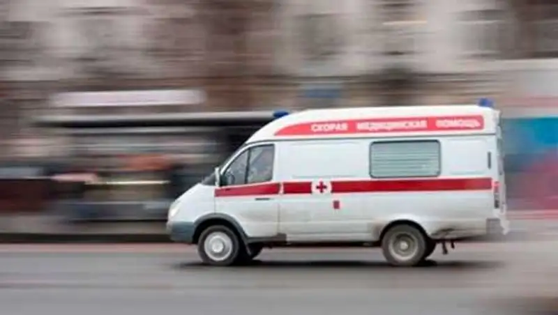 В Бейнеу в результате дорожной аварии четырехлетняя девочка получила тяжелые травмы, фото - Новости Zakon.kz от 28.10.2013 19:56