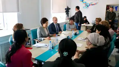 Пресс-служба Мажилиса, фото - Новости Zakon.kz от 04.05.2019 20:01