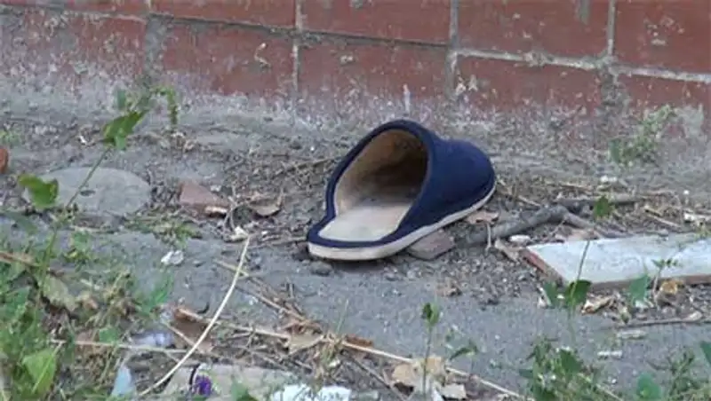 В Алматы женщина выпала из окна 9-го этажа, фото - Новости Zakon.kz от 18.10.2013 16:52