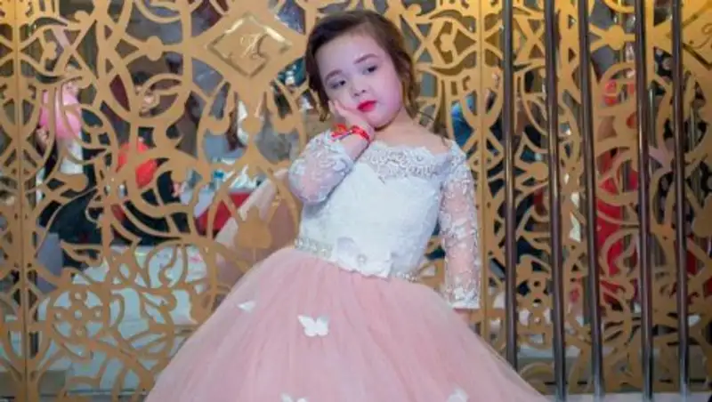 Трехлетняя жительница Темиртау представит Казахстан на конкурсе красоты в Болгарии